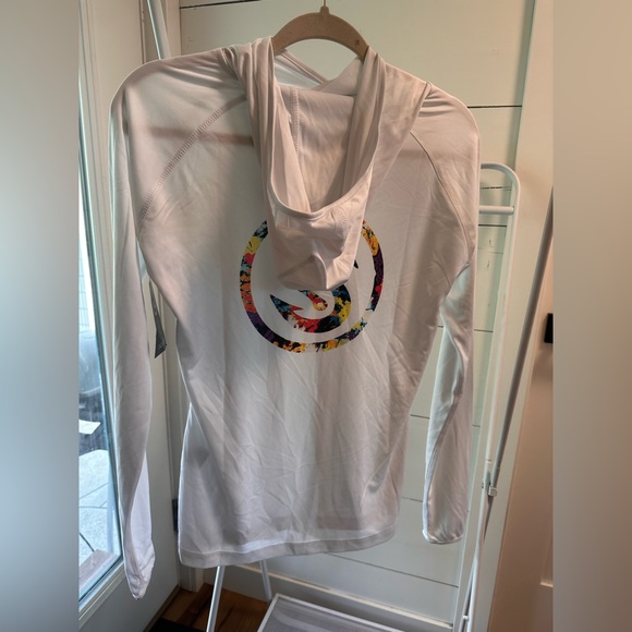 NWT Women’s SCALES Shirt - Picture 2 of 4